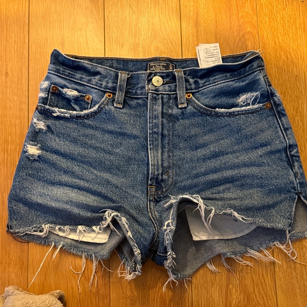 Abercrombie & Fitch Frayed Blue Jean Shorts 24/00